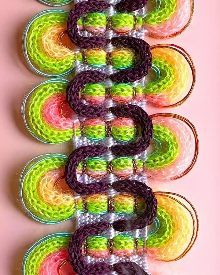 This Artist Turns Ordinary Threads Into Extraordinary Visual Stories (50 Pics)