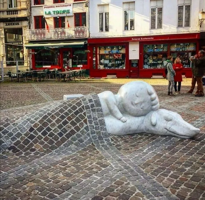 ‘Story Of Friendship.’ By Batist Vermeulen In Antwerp, Belgium
