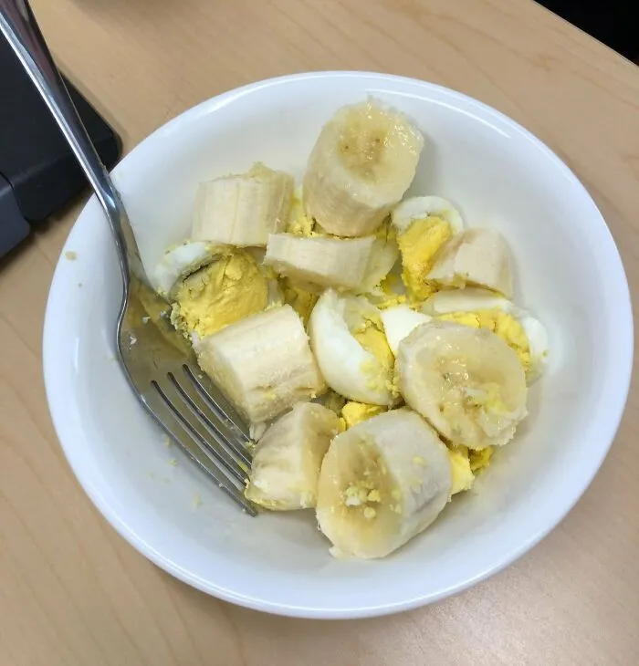 A Friend Took This Picture Of Their Coworker's Breakfast