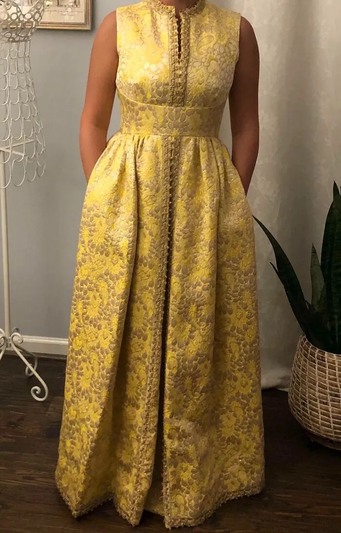 An Early 1960s, Based On The Label, Wilson Folmar. And It Has Pockets