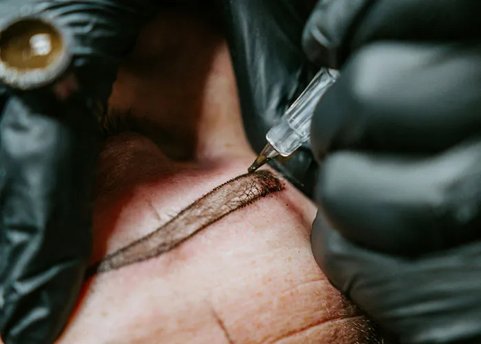 “It Looked Better Just Thick And Fat”: 45 Beauty Procedures People Regret Having Done