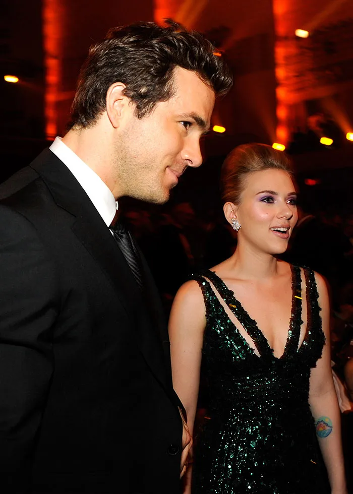 Ryan Reynolds & Scarlett Johansson