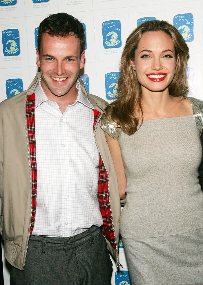 Angelina Jolie & Jonny Lee Miller