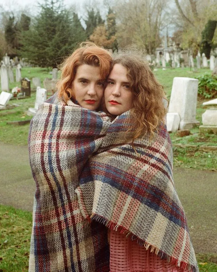 Eleonora Collini’s Twin Portraits Reveal How Similar And Different Siblings Can Be (30 Pics)