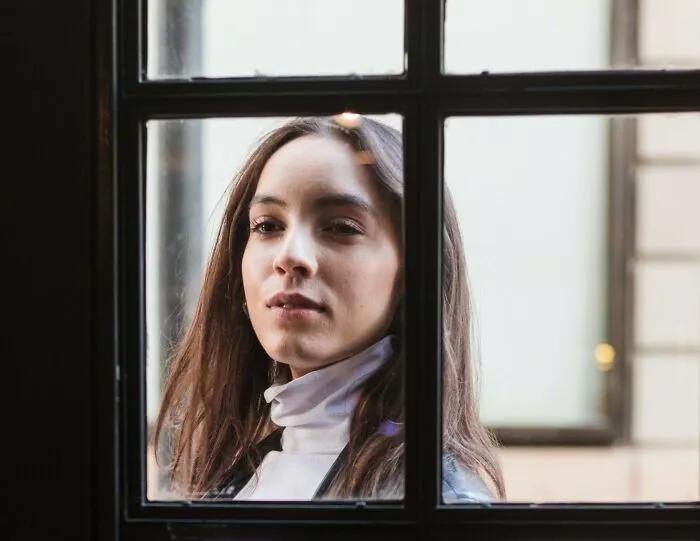 30 Women Share 'Stalking' Stories That Are On Another Level