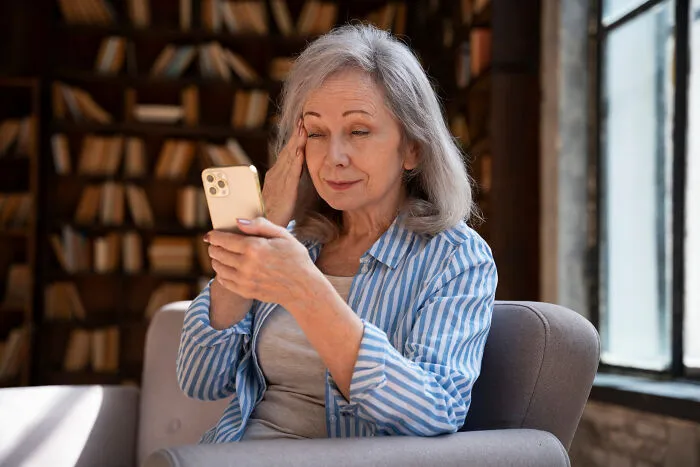 31 Moments Parents Got Technology So Wrong Their Kids Couldn’t Stop Laughing