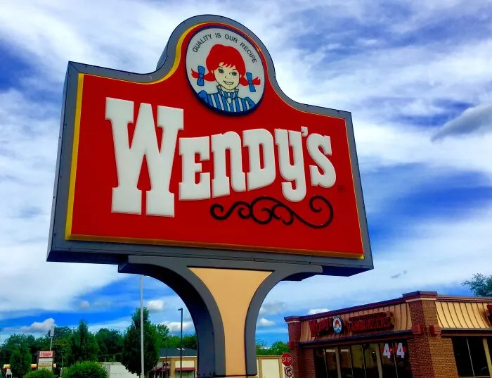 Here Are 37 Stories When Customers Couldn't Pay A Restaurant Bill And What Happened Next