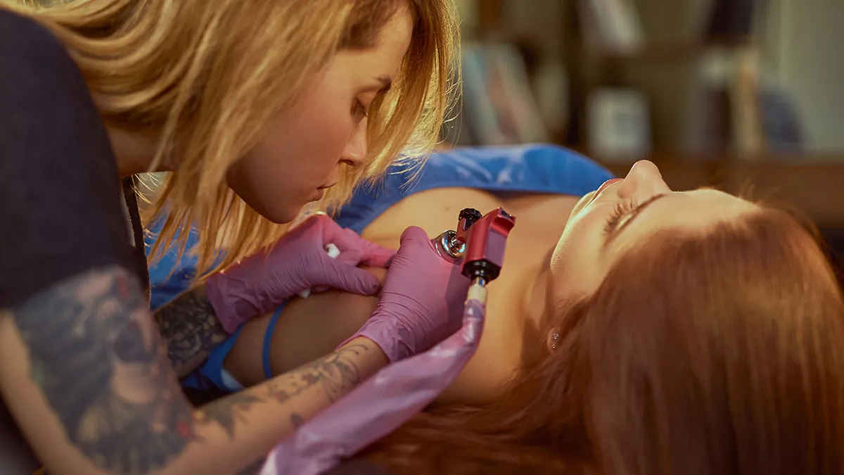 Tattoo Artists Are Sharing Their Biggest “Oops!” Moments, And These 39 Stories Take The Cake