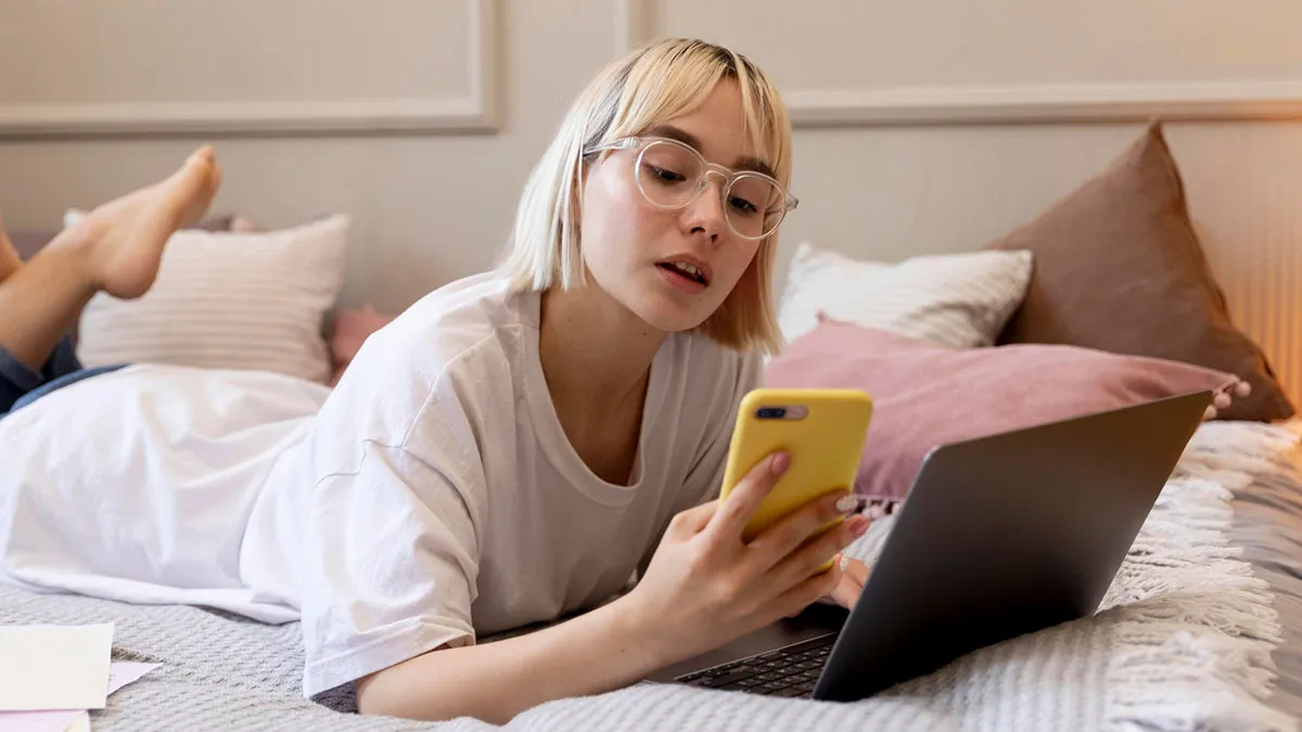 30 Women Share 'Stalking' Stories That Are On Another Level