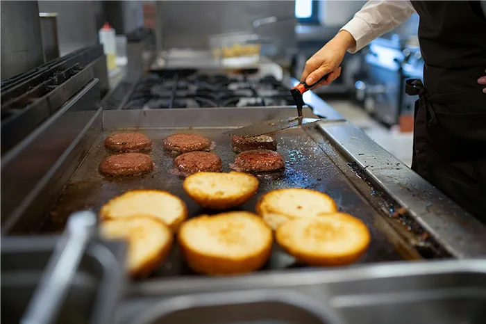 People Are Sharing The Cheats That Make Cooking So Much Easier Even Though They're Weird