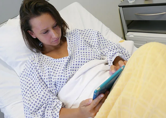 37 People Who Work At Maternity Wards Share The Weirdest Thing A Father Has Done
