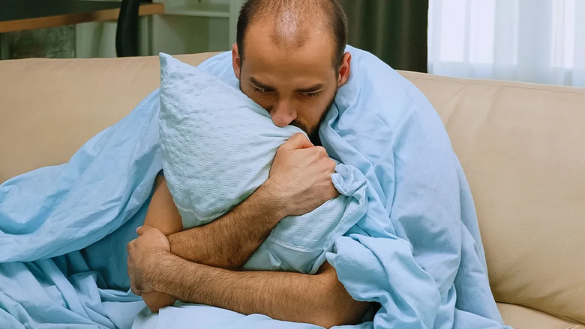 37 People Who Work At Maternity Wards Share The Weirdest Thing A Father Has Done
