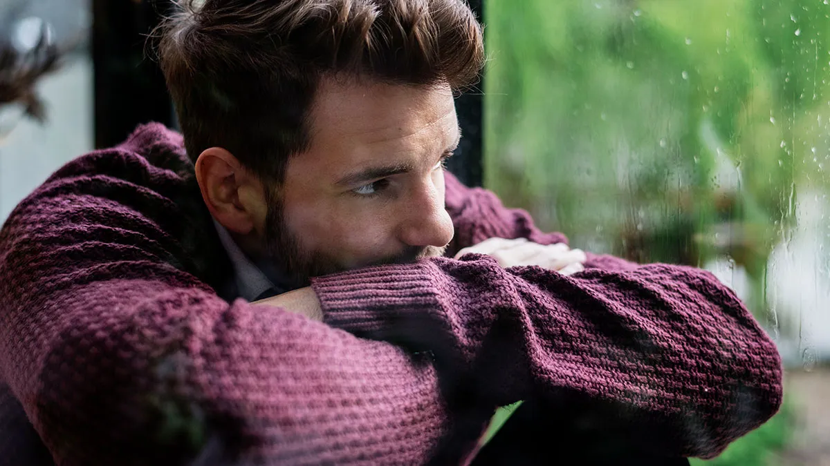 Woman Likes To Hike, So Husband Plans A Surprise Trip, She Refuses After Looking It Up Online