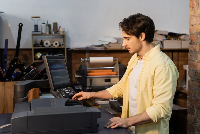“You Never Have To Pay The Late Fee”: 24 Loopholes People Are Not Gatekeeping For Themselves