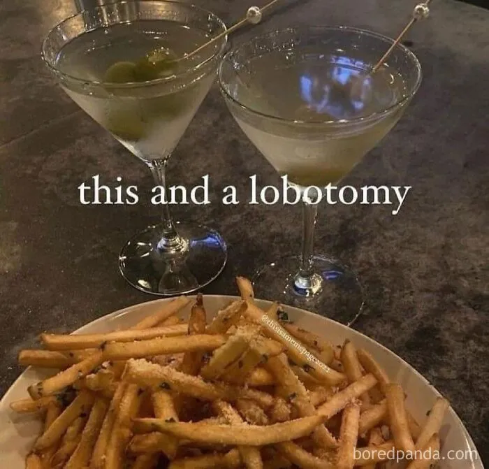 50 Random And Unhinged Memes From “Posts That Hit Different At 3AM”