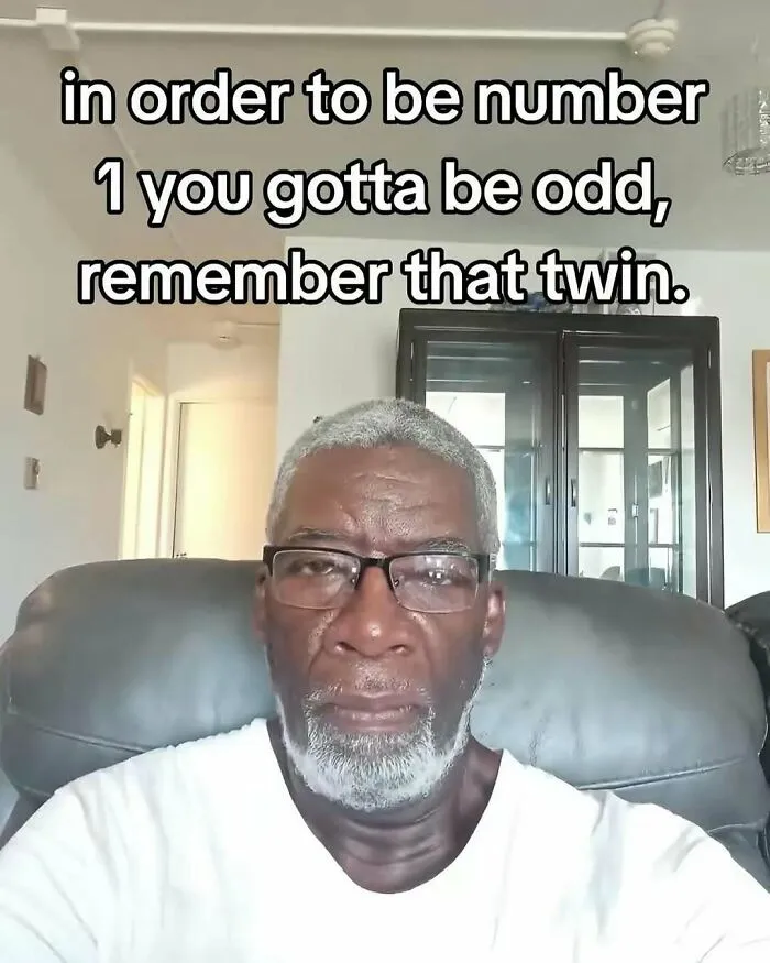 50 Random And Unhinged Memes From “Posts That Hit Different At 3AM”
