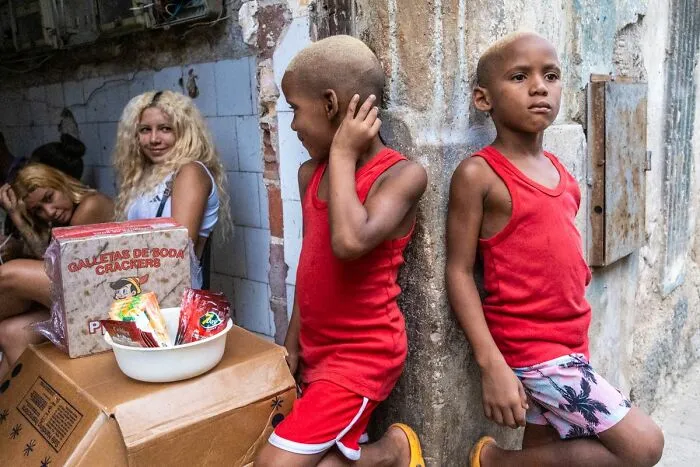 Finalist "A Twin Gaze At The Pas" By Mariana Basurto, USA 
