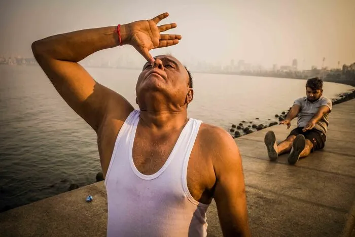 Finalist "Mumbai Morning" By Mark Zilberman, USA 
