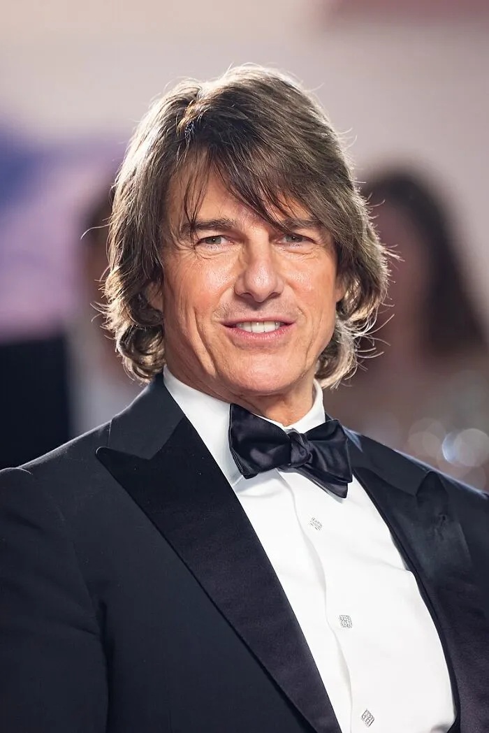 45 Celebrities Who Might Have Everyone Tricked, According To These People Online