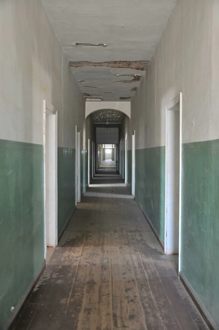 Would you rather be lost in an endless hallway or stuck in a single room that keeps subtly changing each time you blink?