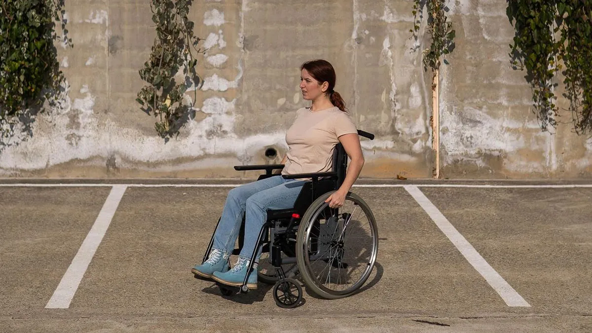 Disabled Teen Thinks She Can Get Away With Anything, Shocked When Best Friend Finally Abandons Her