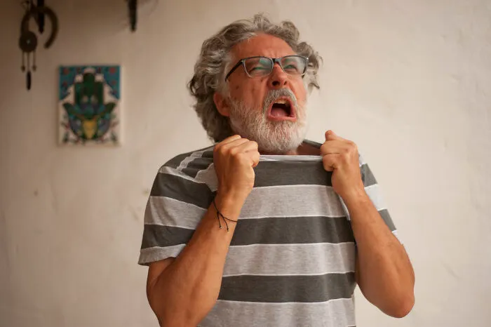 “The Hardest I’ve Tried To Not Laugh”: 30 ER Employees Share The Most Comical Moments Of Their Jobs