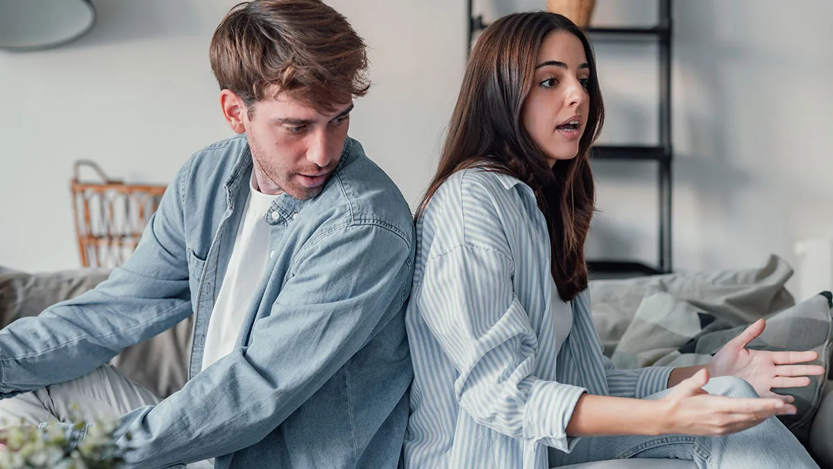 GF Keeps Sending $1K/Month To BF For Rent, Horrified After Learning His Parents Own The House