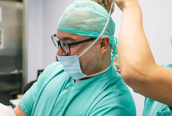 22 Times Plastic Surgery Went Horribly Wrong, And How People Handled It