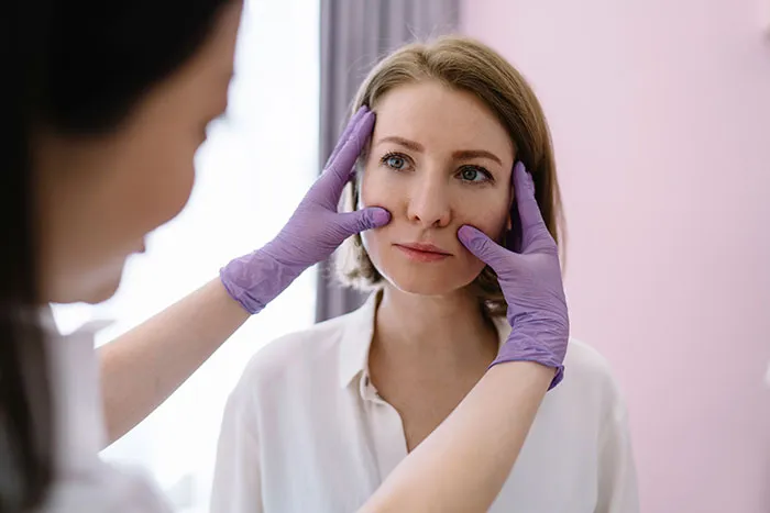 22 Times Plastic Surgery Went Horribly Wrong, And How People Handled It