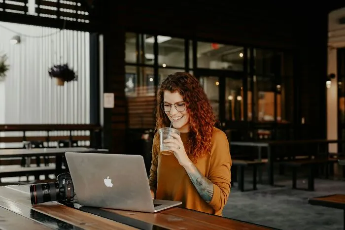 50 Workers Affected By AI Share How They Lost Their Jobs And Clients