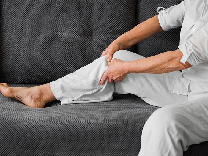 “Didn't Even Know How To Respond”: 50 Chronic Patients Share The Dumbest ‘Cures’ They Heard