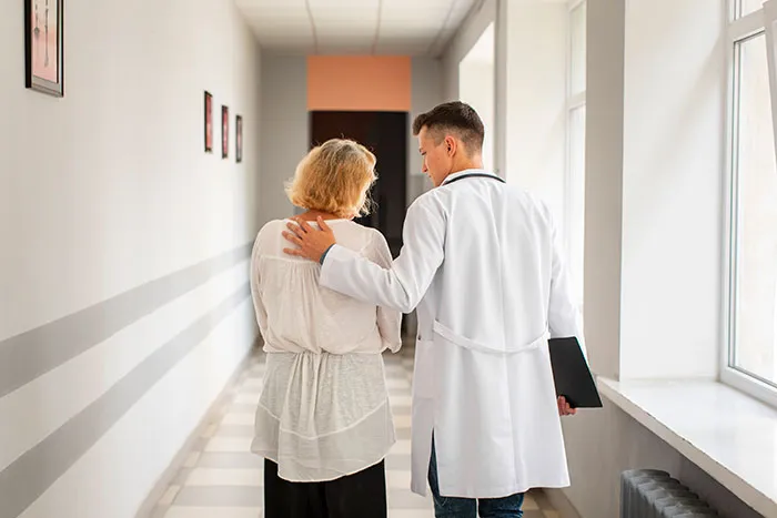 “Didn't Even Know How To Respond”: 50 Chronic Patients Share The Dumbest ‘Cures’ They Heard