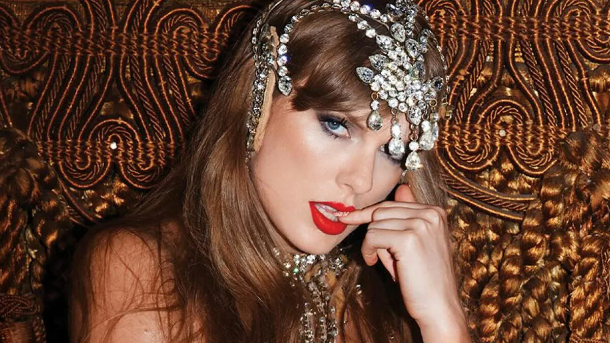 Swifties Are Going Crazy Over Taylor Swift's Raunchiest Song To Date
