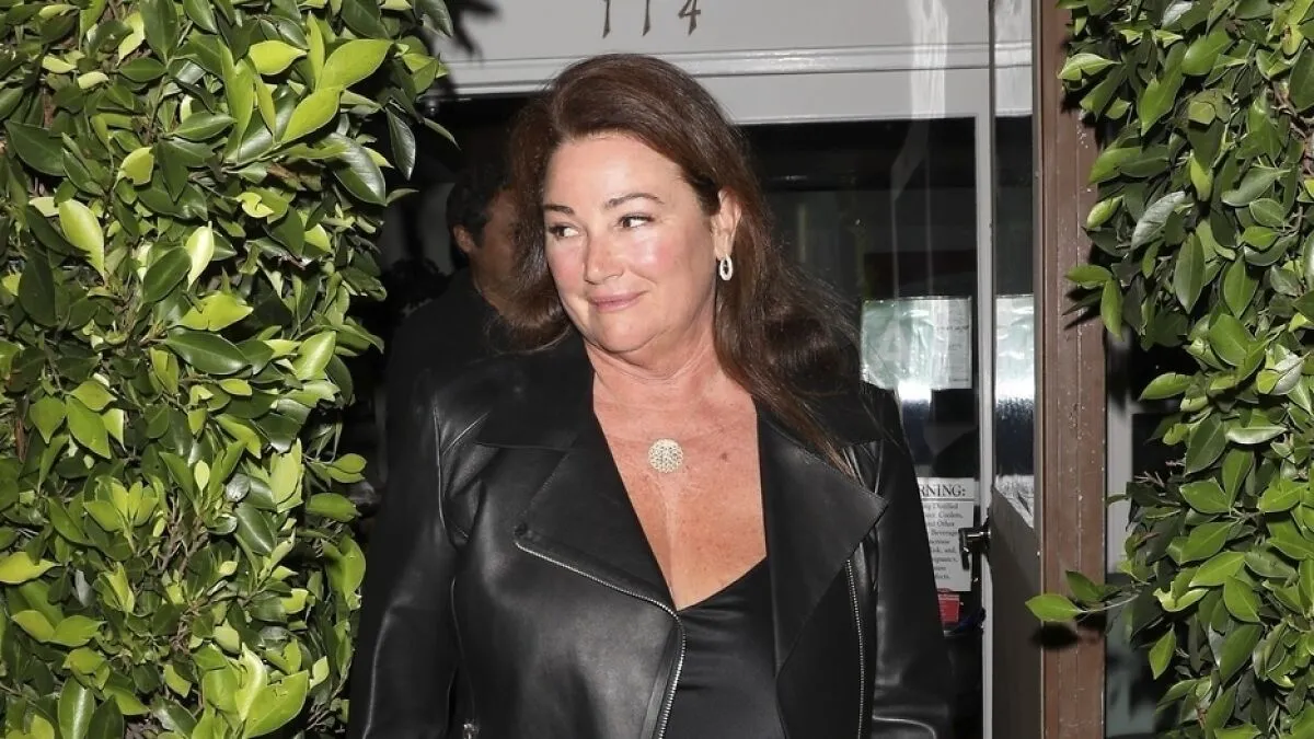 "Please Don't Make Yourself Sick": Fans Amazed As Pierce Brosnan’s Wife Shows Off Dramatic Slimdown