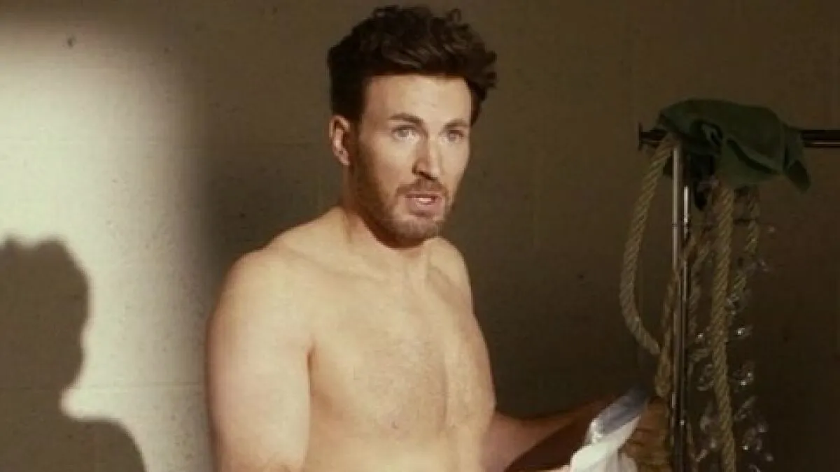 “What Heaven Looks Like”: Chris Evans In A Jock Strap Leaves Fans Speechless