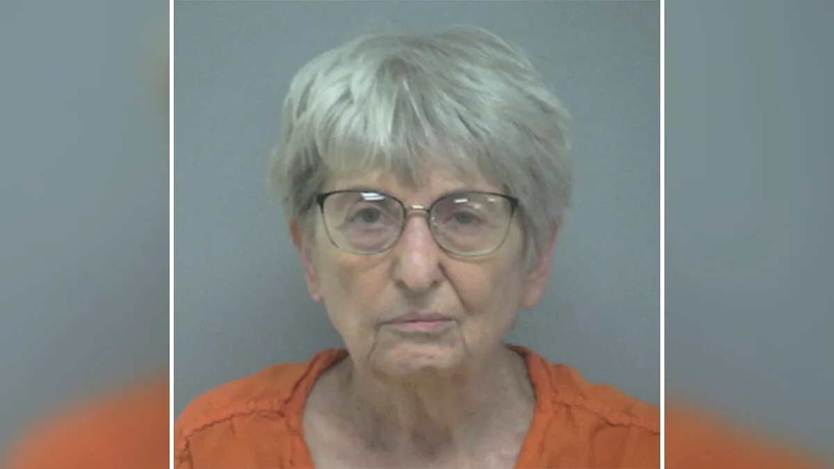 82-Year-Old Woman Fatally Attacks Her Husband, Heartbreaking Handwritten Notes Reveal Why
