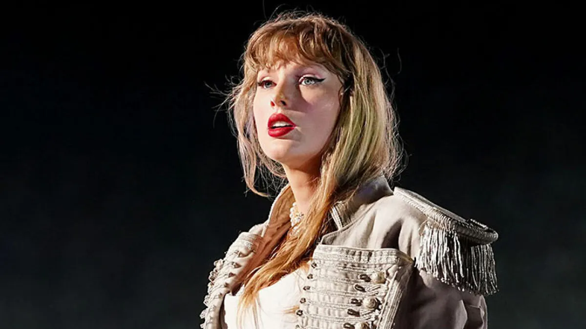 "This Made Me Cry": Strong Reactions After Mom Of Taylor Swift's Late Friend Breaks Her Silence