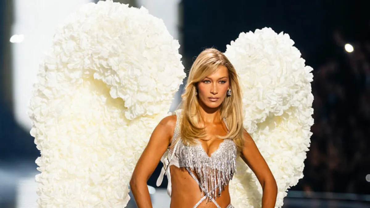 Fans Stunned After Bella Hadid Reveals How Much Her Victoria’s Secret Angel Wings Weighed