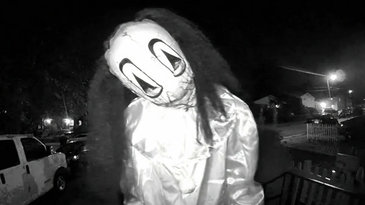 "Either You Come Out, Or We’re Coming In!": Masked Trio Terrorizes House, Their Identities Stun