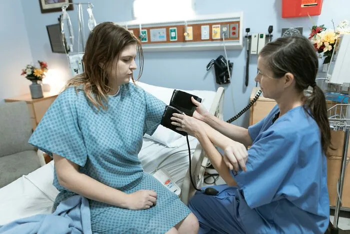 39 Unforgettable Delivery Room Moments That Left Everyone Laughing