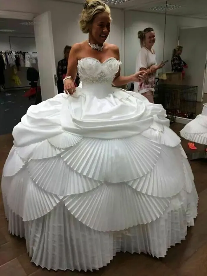 ¿Vestido o lámpara?