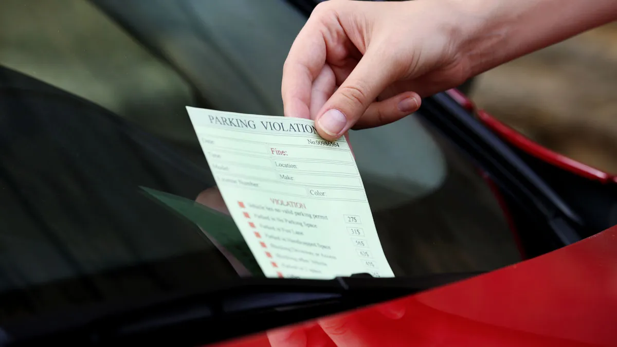 “You Never Have To Pay The Late Fee”: 24 Loopholes People Are Not Gatekeeping For Themselves