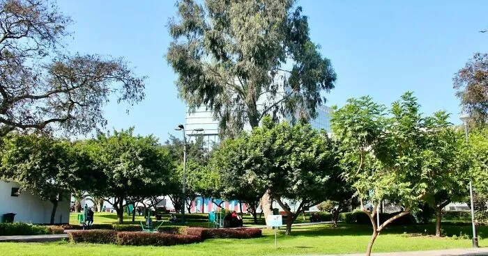 I Visited San Borja Sur Park In Lima, Peru With My Sisters, And Here Are The Highlights From Our Trip