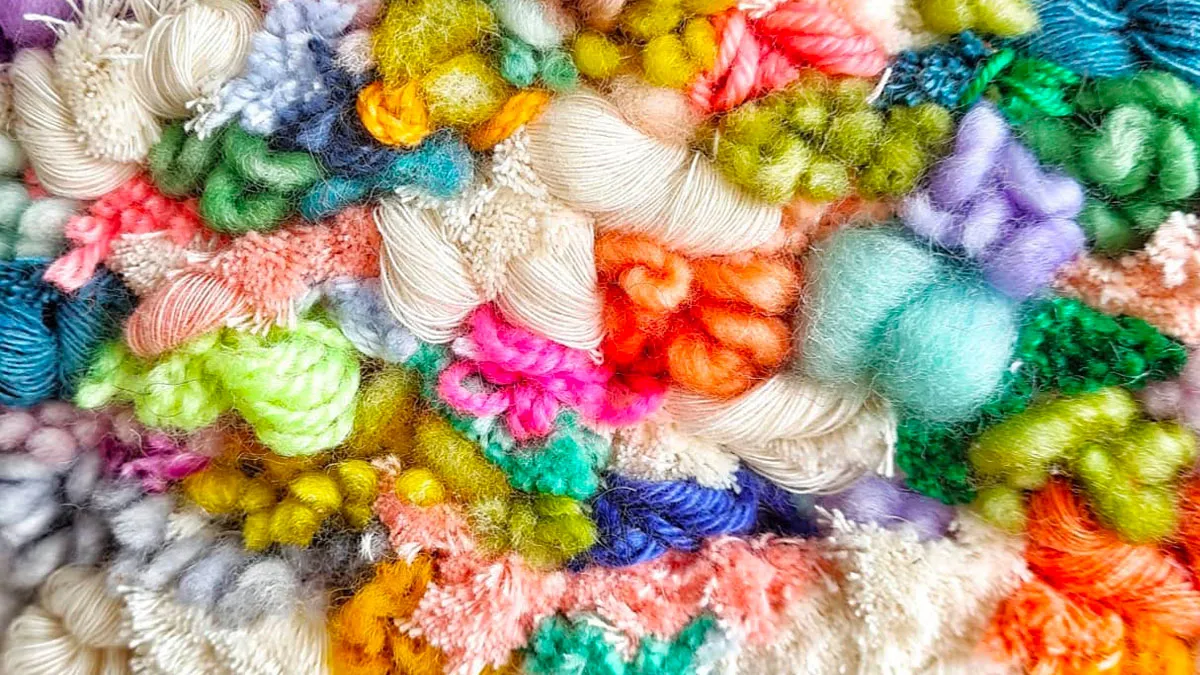 This Artist Turns Ordinary Threads Into Extraordinary Visual Stories (50 Pics)