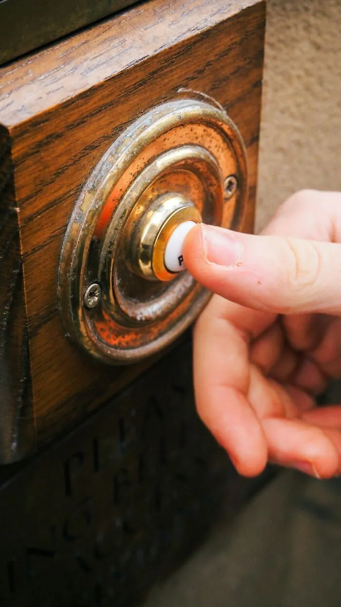 “Most Burglars Are Not Exactly Intelligent”: 47 Ways You Can Outsmart Burglars And Protect Your Home