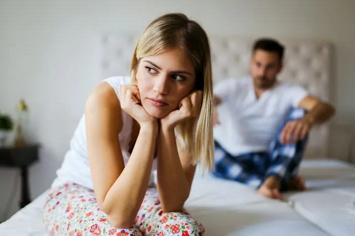 “Giant Warning Sign”: 50 Men Reveal The Devastating Moments They Caught Their Women Cheating