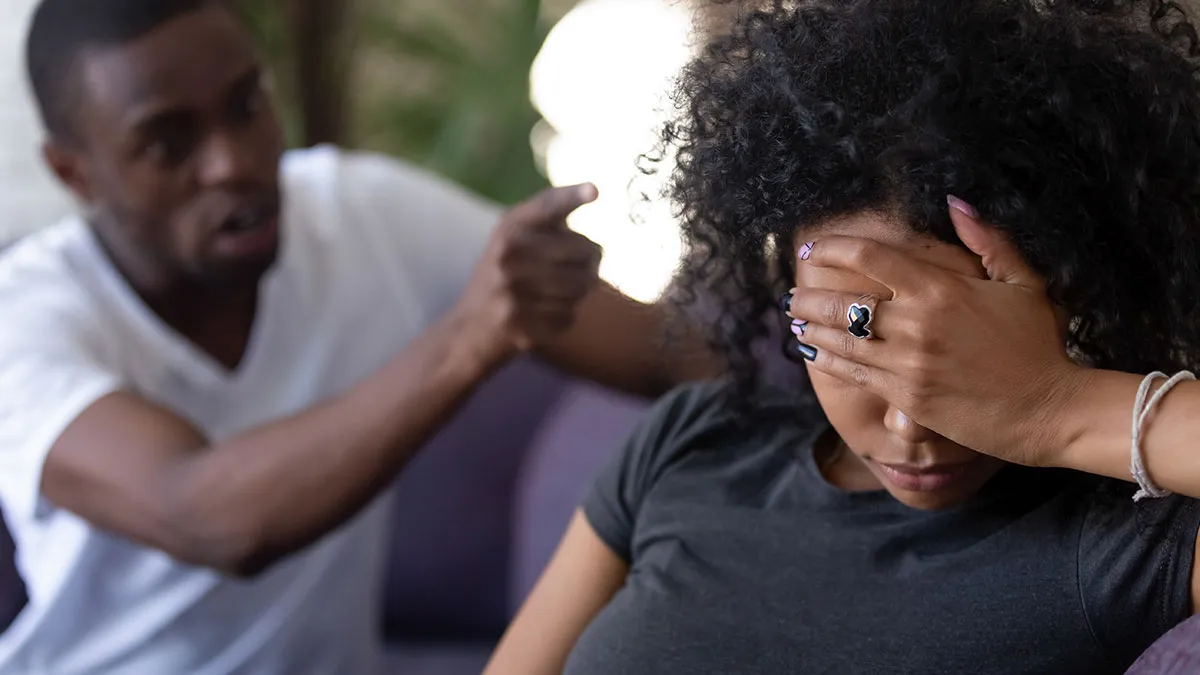 Woman Accused Of Being Paranoid As She Starts Doubting BF's Career, Her Gut Tells Her She's Right