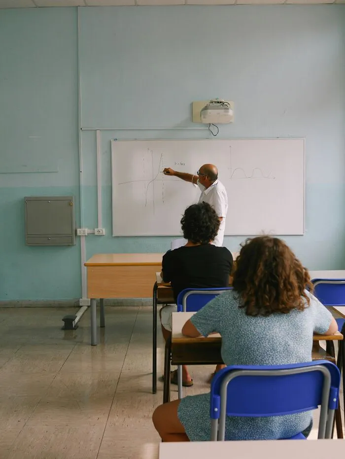 47 Times Teachers Dropped Most Savage Comments In Class