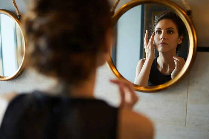 46 Hard Truths Women Realize At Some Point In Their Lives And Have To Accept And Live With 