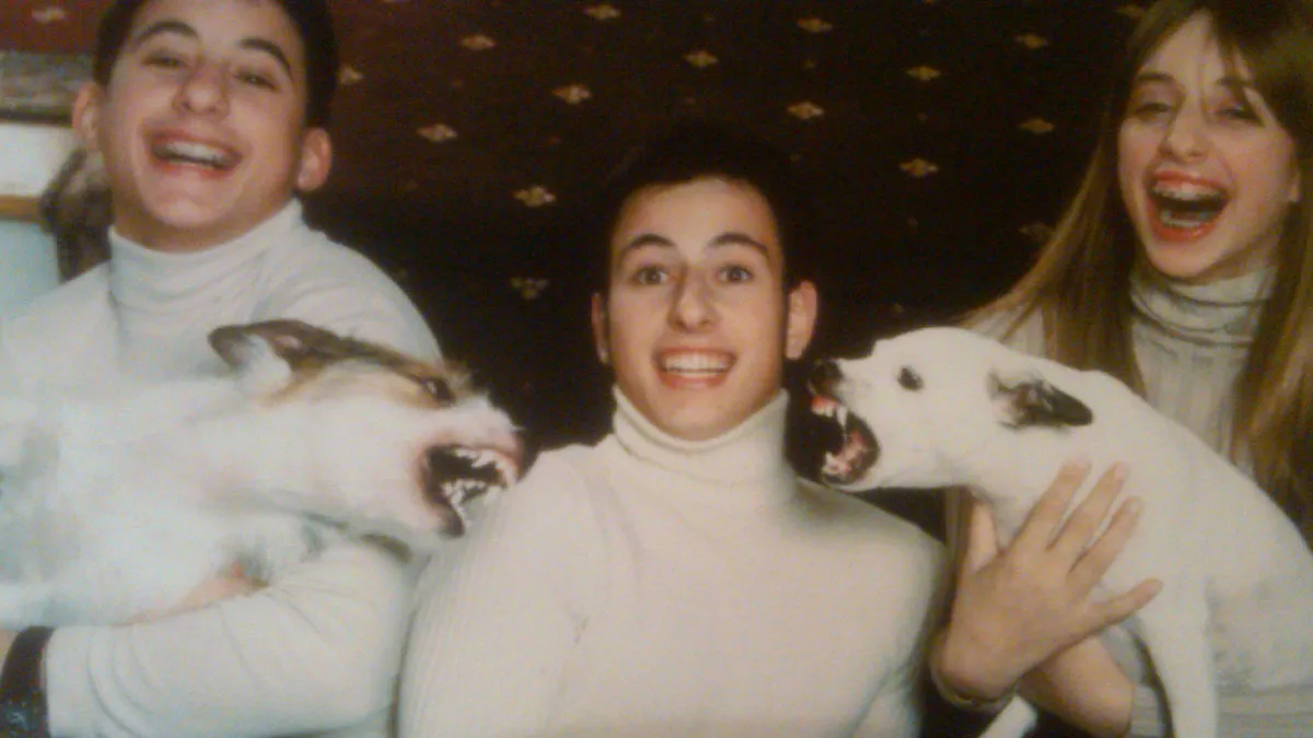 50 Family Photos That Are So Awkward They’re Actually Iconic